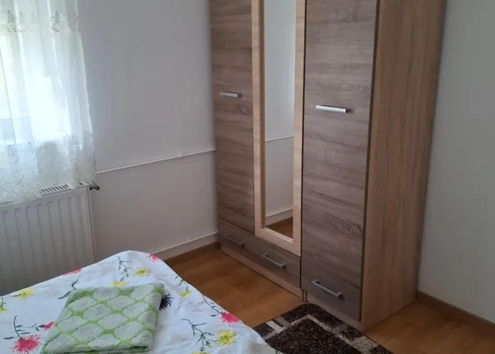Márti Hegykő